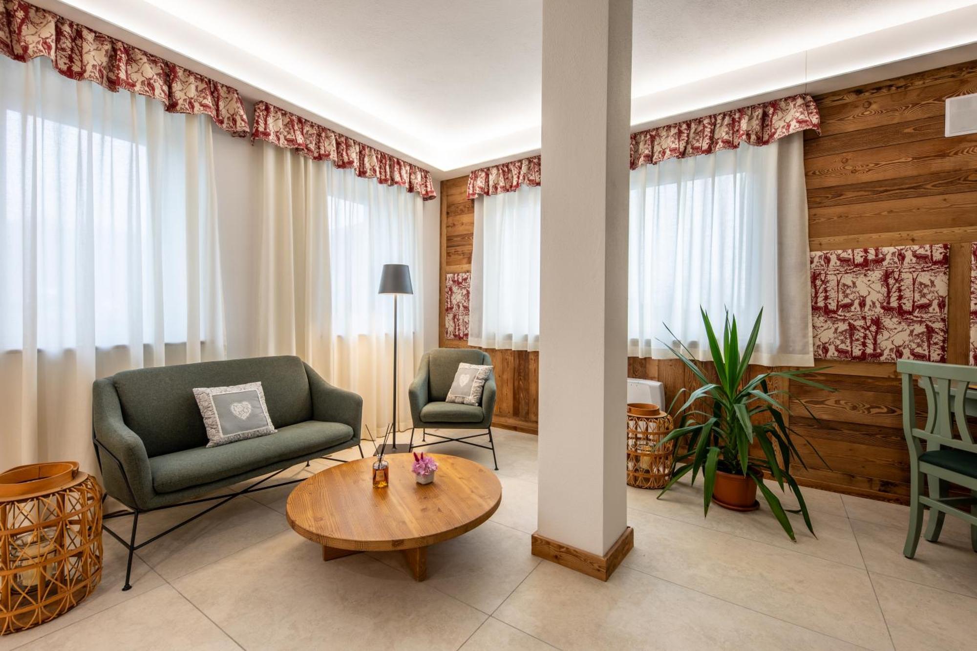 Hotel La Primula Borgo San Dalmazzo Zewnętrze zdjęcie