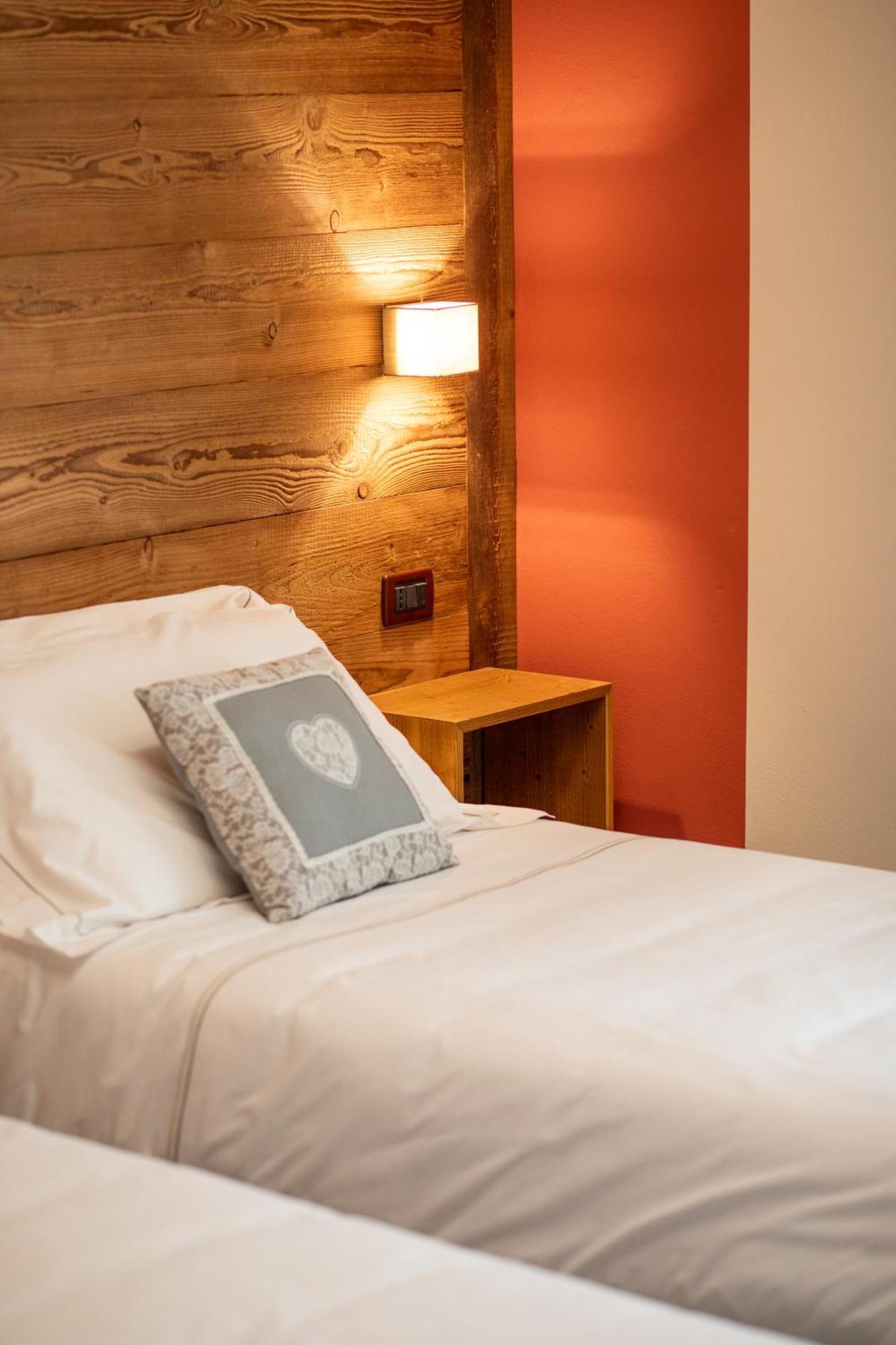 Hotel La Primula Borgo San Dalmazzo Zewnętrze zdjęcie